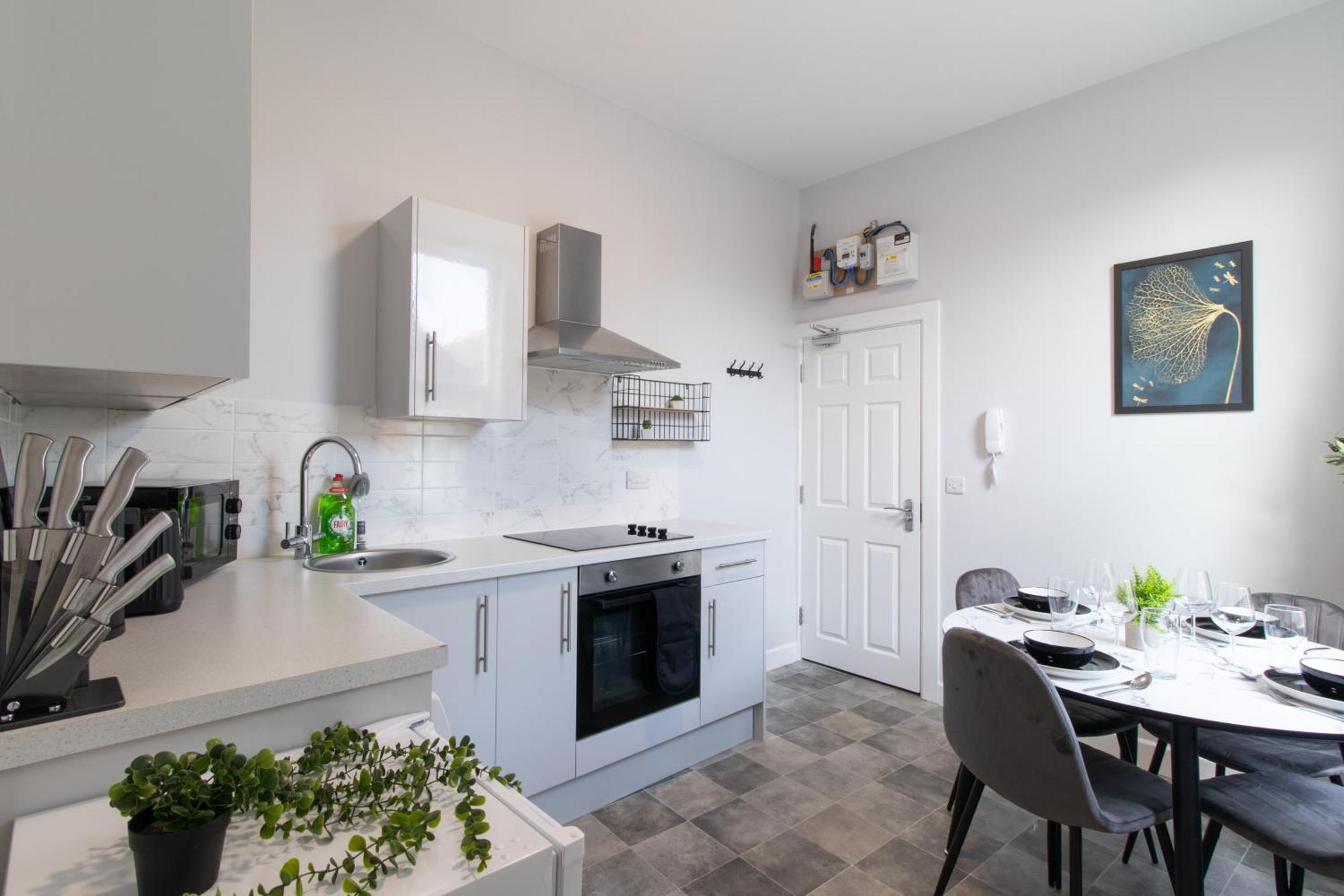 Open Mind Property - Apartment With 2 Double Beds Portsmouth Esterno foto