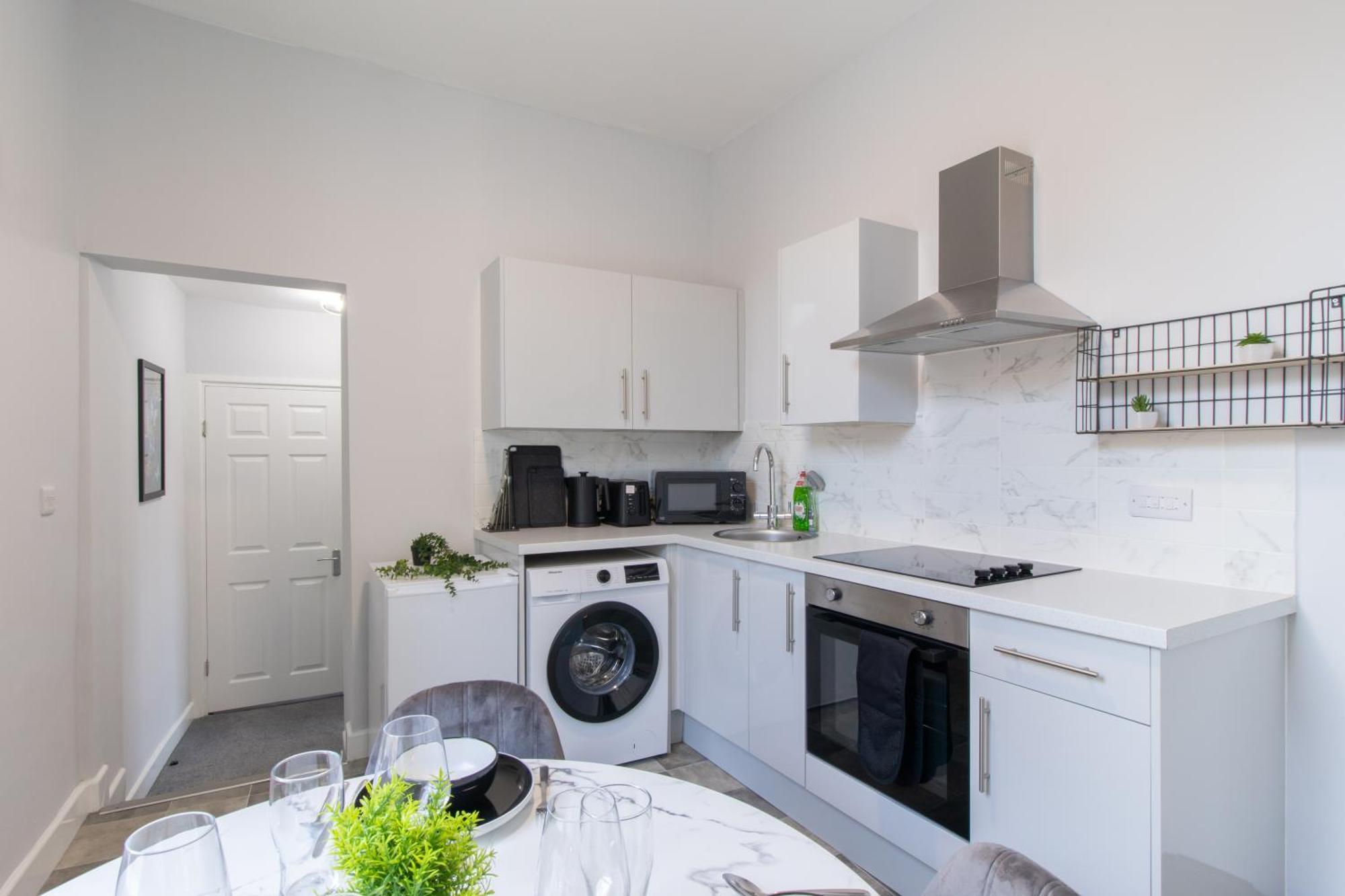 Open Mind Property - Apartment With 2 Double Beds Portsmouth Esterno foto